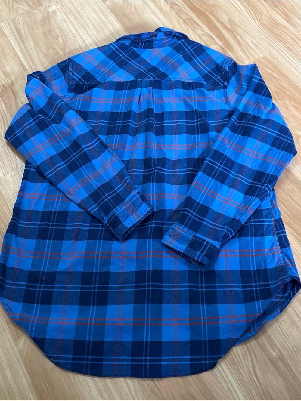 LL Bean Whisper Lodge Flannel Shirt Womens XL Blue Red Plaid Long Sleeve Pockets - Picture 2 of 6